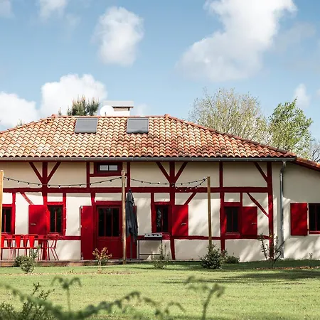 Maison Et Bergerie Du Chot *