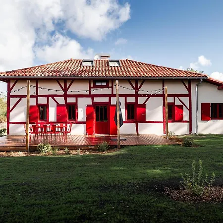 Vakantiehuis Maison Et Bergerie Du Chot *