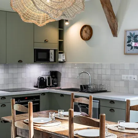 Vakantiehuis Maison Et Bergerie Du Chot Uza